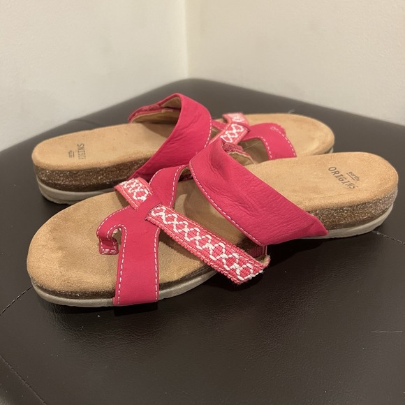 Earth Origins Nubuck Toe Post Sandals Ossi Raspberry‎ Size 6.5 Women's - Picture 7 of 9
